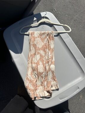 NWOT Novella Royale Iris Pants SZ L